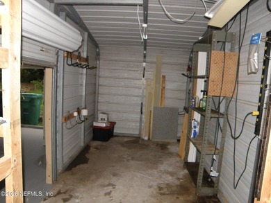 4 bedroom 4 bath POOL home with 3 separate attached Living areas - photo 43