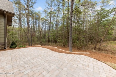 Nestled on a quiet cul-de-sac in Forest Creek Golf Club, this - photo 44