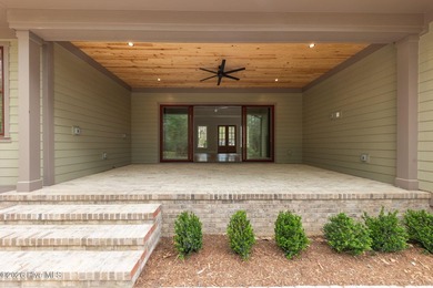 Nestled on a quiet cul-de-sac in Forest Creek Golf Club, this - photo 46