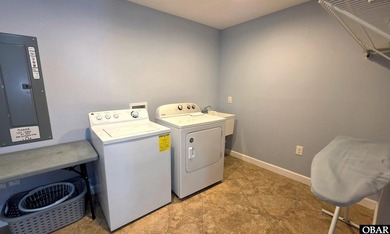 Location, Amenities, Access! This 4 bedroom, 5.5 bath cottage is - photo 46