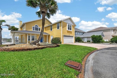 Experience the ultimate in coastal living in this stunning - photo 5