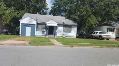 Arkansas River - Jefferson County Home For Sale in Pine Bluff Arkansas