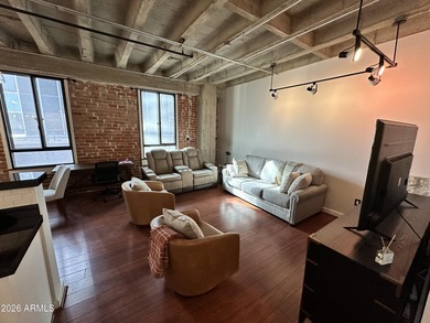 TURN KEY - FURNITURE INCLUDED!! 3 months base HOA included with - photo 10