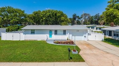 Affordable, Updated & Move-In Ready! This well-maintained - photo 1