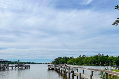 Experience stunning views of Lake Marion from the moment you - photo 12