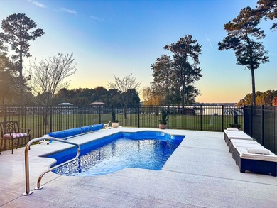 Experience stunning views of Lake Marion from the moment you - photo 13