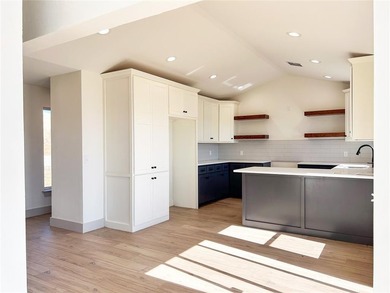 Introducing the OVERLOOK AT SUNSET BEACH! Congratulations, you - photo 6