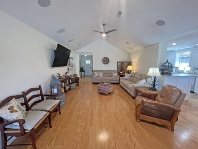 Experience stunning views of Lake Marion from the moment you - photo 18