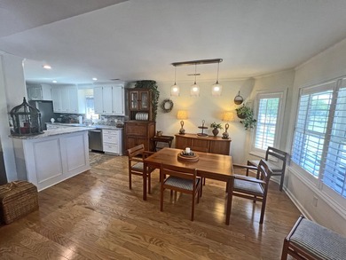 Experience stunning views of Lake Marion from the moment you - photo 21