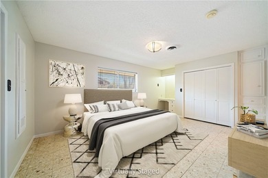 Don't miss this! Charming 3/2 home on a large corner lot, 2 - photo 22