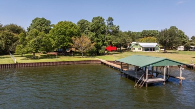 Lake Home For Sale in Thornton, Texas