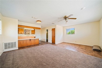 Don't miss this! Charming 3/2 home on a large corner lot, 2 - photo 30