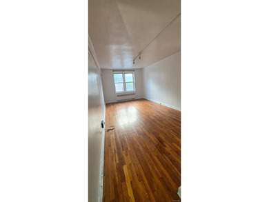 LOVELY SPACIOUS STUDIO, ELEVATOR, LAUNDRY ROOM, LIVE IN SUPER - photo 7