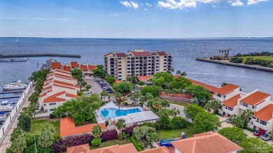 Welcome to 701 Port Royal Way, a stunning 2-bedroom, 2-bathroom - photo 39