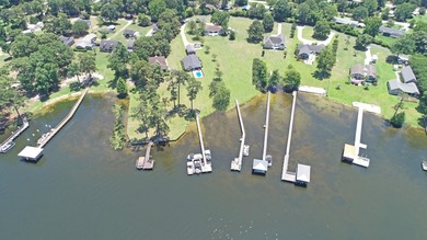 Experience stunning views of Lake Marion from the moment you - photo 48