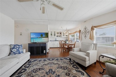 Under contract-accepting backup offers. Escape to the Florida - photo 8