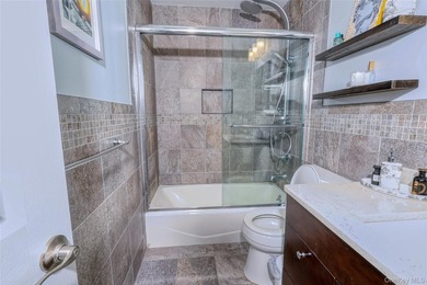 Welcome to your dream home! Nestled on a quiet court with no - photo 9