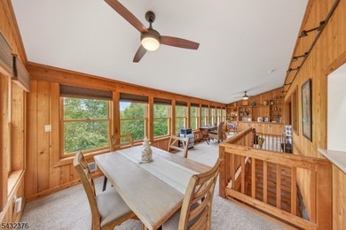 Lakeside Beauty in Highland Lakes. This beautiful lake-style - photo 5