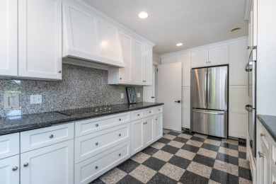 Stunning, Renovated Contemporary Waterfront - photo 23