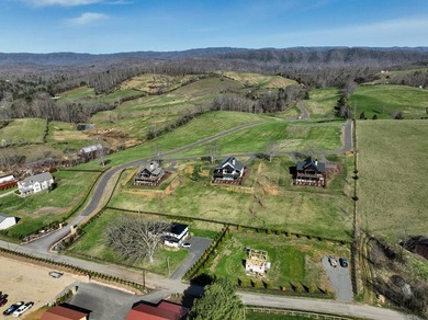 Situated in a prestigious neighborhood, this bespoke - photo 20