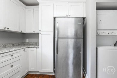 Great Opportunity to Build Equity! This 3-bedroom, 1-bath home - photo 28