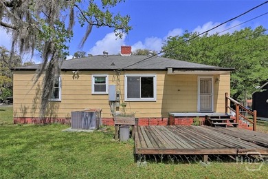 Great Opportunity to Build Equity! This 3-bedroom, 1-bath home - photo 30