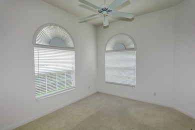 Welcome to luxury living in the prestigious Magnolia Bay - photo 5