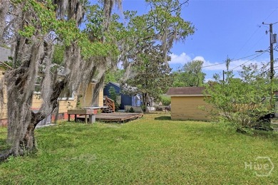 Great Opportunity to Build Equity! This 3-bedroom, 1-bath home - photo 36