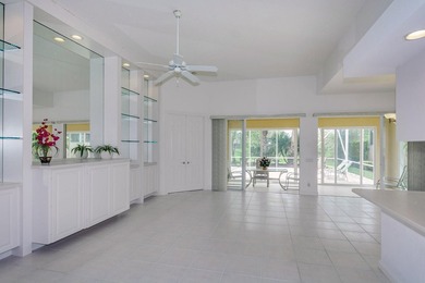 Welcome to luxury living in the prestigious Magnolia Bay - photo 6