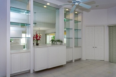 Welcome to luxury living in the prestigious Magnolia Bay - photo 7