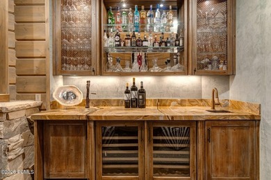 Perched atop Park Meadows in the prestigious enclave of - photo 38