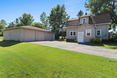 Additional listing photo 1
