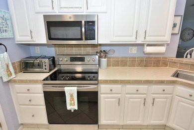 Discover over 1,800 sq. ft. of comfortable living in this - photo 5
