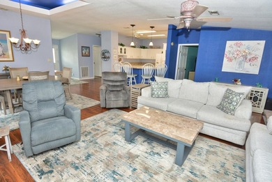 Discover over 1,800 sq. ft. of comfortable living in this - photo 9