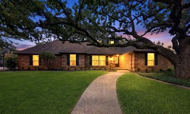 TOO GOOD TO BE TRUE!! Stunning home located in highly sought - photo 1