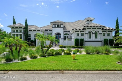Discover refined Florida living in this beautifully positioned - photo 6