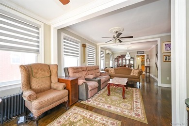 Renovated and Sunny Detached Colonial on a Great Block in the - photo 8