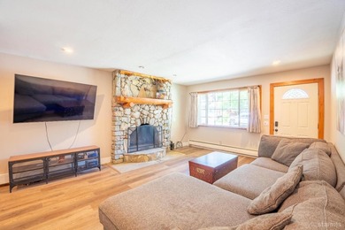 Welcome to 3384 Bruce Avenue, a South Lake Tahoe gem that - photo 19