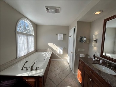 Welcome to this gracious 4 bedroom, 4.5 bath, Center Hall brick - photo 29