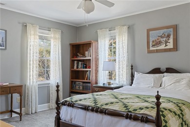 Welcome to this gracious 4 bedroom, 4.5 bath, Center Hall brick - photo 35