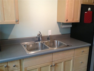 Welcome to this gracious 4 bedroom, 4.5 bath, Center Hall brick - photo 46
