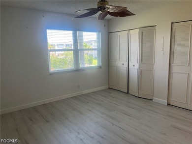 Nicely Updated 2 bedroom, 2 Bathroom Condo. Newer Kitchen - photo 6