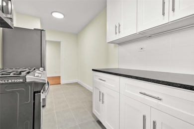 **Charming Newly Renovated 1-Bedroom Coop Near Lefferts Garden**