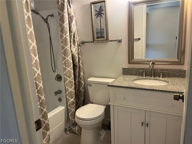 Nicely Updated 2 bedroom, 2 Bathroom Condo. Newer Kitchen - photo 10