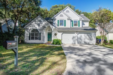 Lake Home For Sale in Mount Pleasant, South Carolina