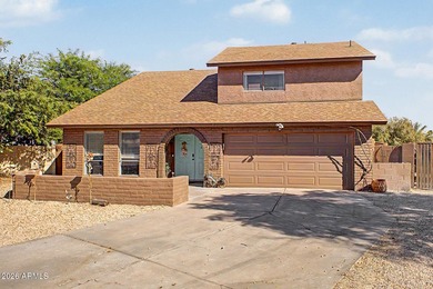 Welcome to this wonderful two-story home that combines comfort - photo 4