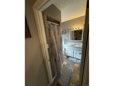 Great updated home in the lovely city of Fairfield Bay.  Greers