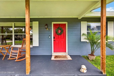 Welcome home to this beautifully maintained pool home, ideally - photo 4