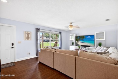 Welcome home to this beautifully maintained pool home, ideally - photo 8