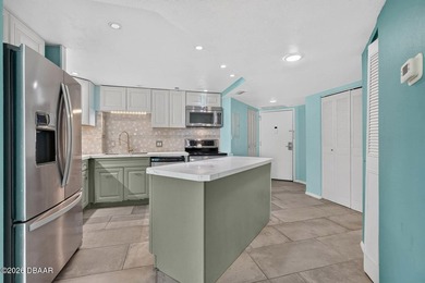 Welcome to your own slice of coastal paradise at Bayshore Bath & - photo 10